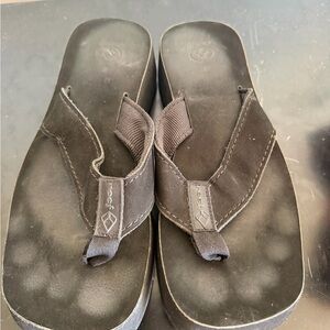 Reef black leather platform shoes size 8